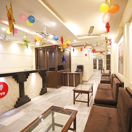 Capital O 10750 Hotel Vivek Nowe Delhi Zewnętrze zdjęcie