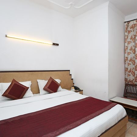 Capital O 10750 Hotel Vivek Nowe Delhi Zewnętrze zdjęcie