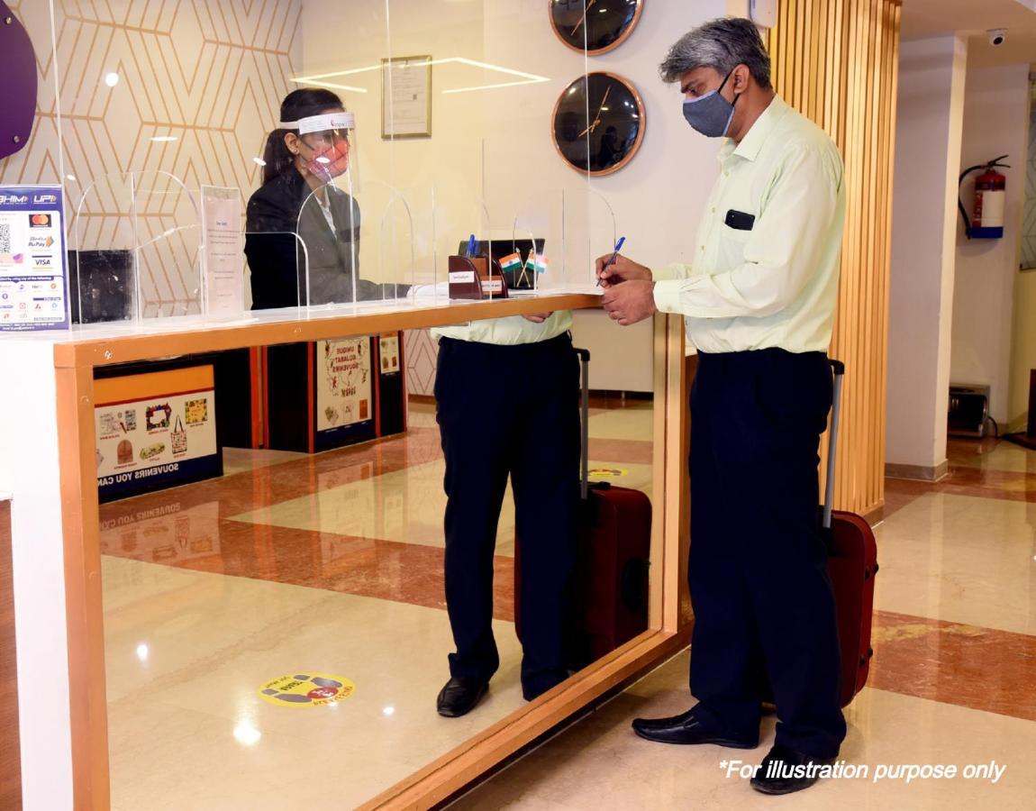 Capital O 10750 Hotel Vivek Nowe Delhi Zewnętrze zdjęcie
