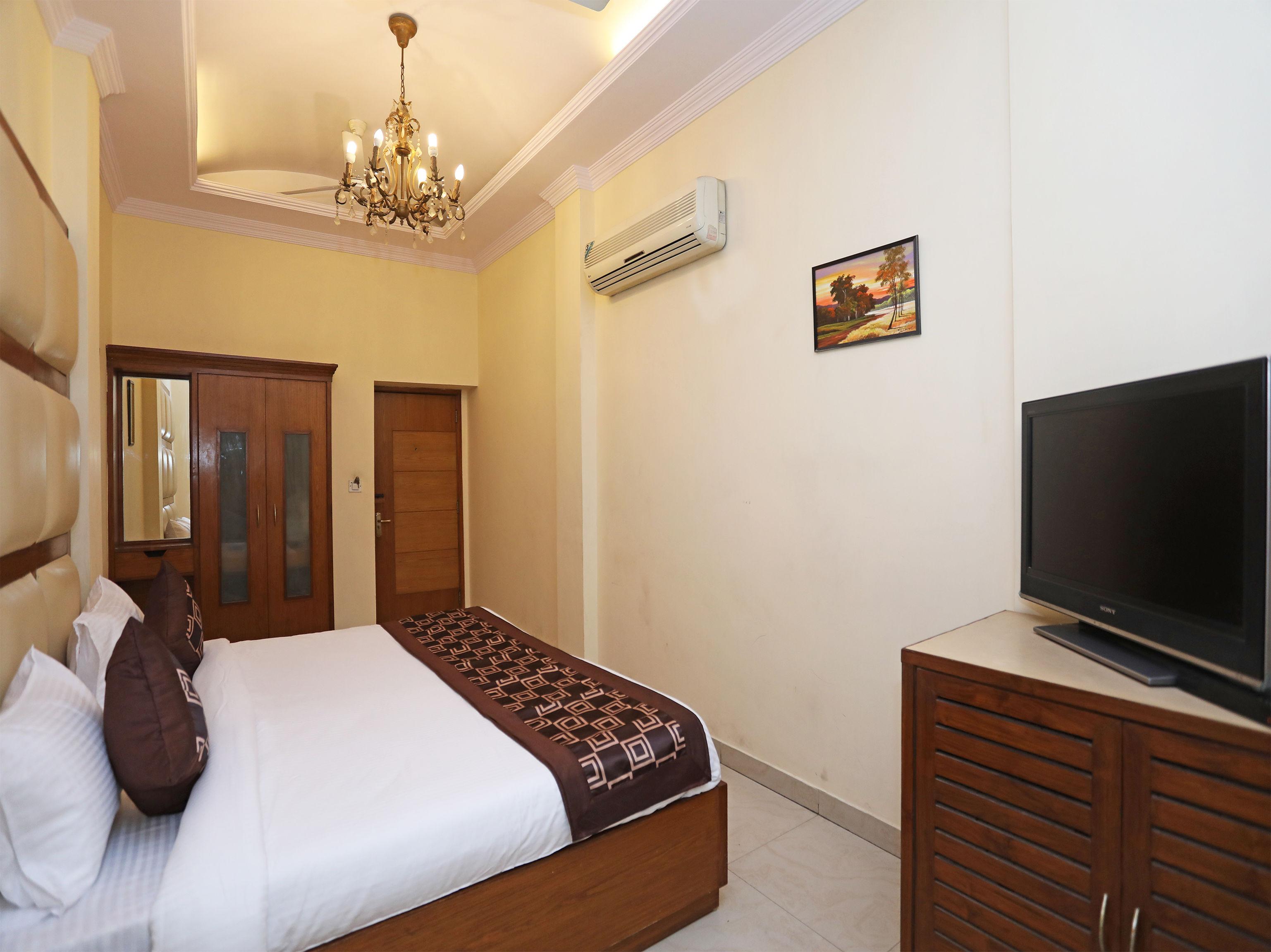 Capital O 10750 Hotel Vivek Nowe Delhi Zewnętrze zdjęcie